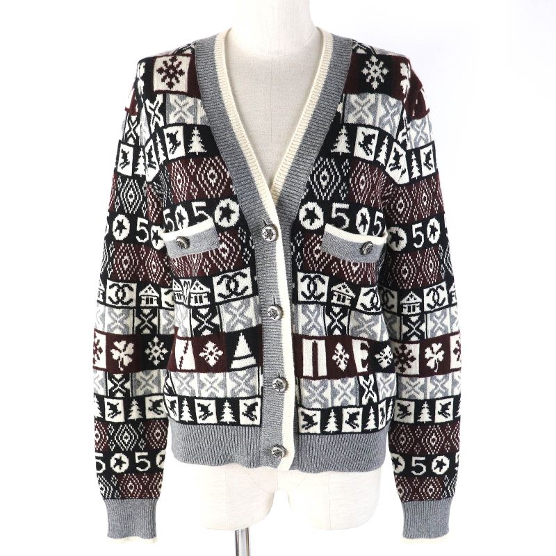 CHANEL P62167k47783 100% Cashmere Cocomark And Snowflake Buttons Snowflake