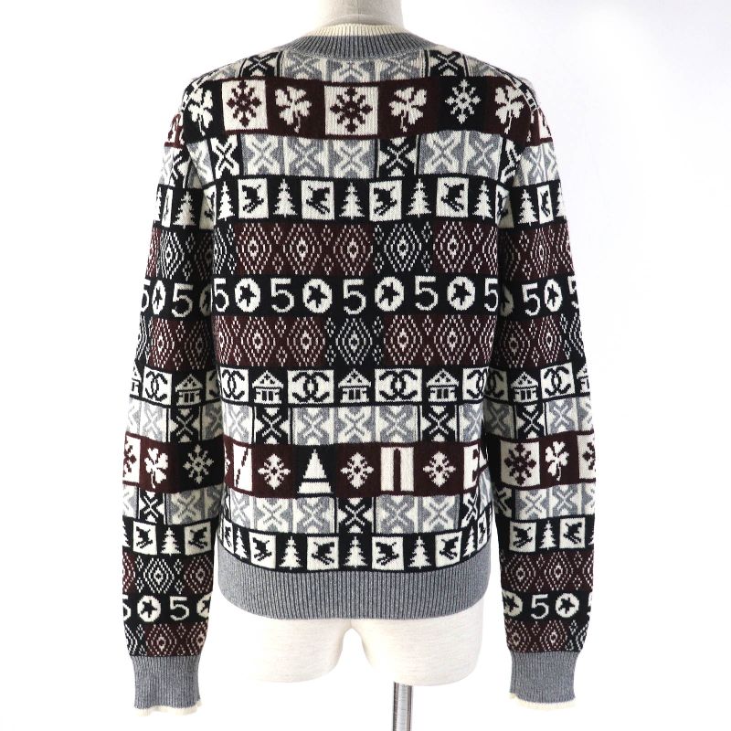 CHANEL P62167k47783 100% Cashmere Cocomark And Snowflake Buttons Snowflake