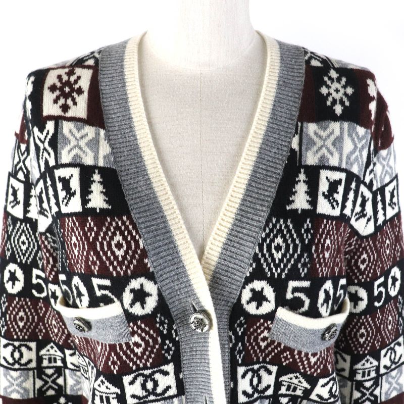 CHANEL P62167k47783 100% Cashmere Cocomark And Snowflake Buttons Snowflake