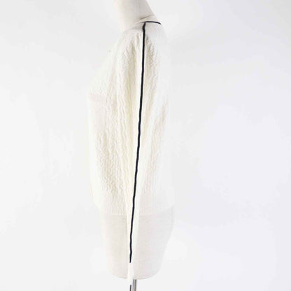 CHANEL P75662 Cashmere Bicolor Long Sleeve Knit Cardigan With Camellia Coco