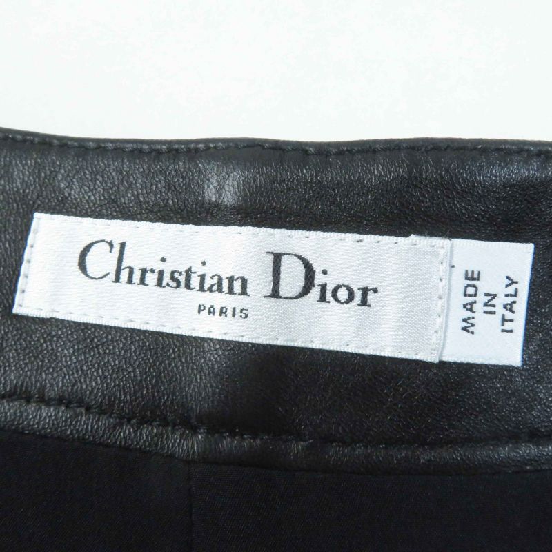 Christian DIOR 045p45al015 Lambleather 100% Silk Wrap Shorts With CD Buckle