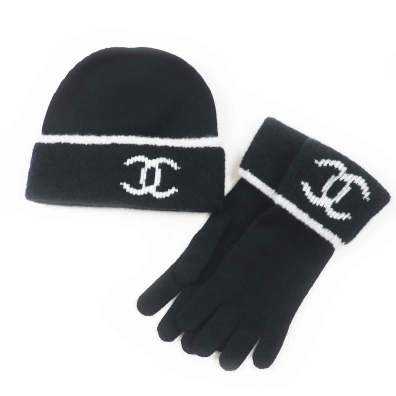 CHANEL Wool Cashmere Coco Mark Bicolor Knit Gloves / Knit Cap 2-piece Set Black