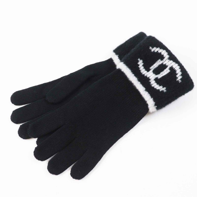 CHANEL Wool Cashmere Coco Mark Bicolor Knit Gloves / Knit Cap 2-piece Set Black