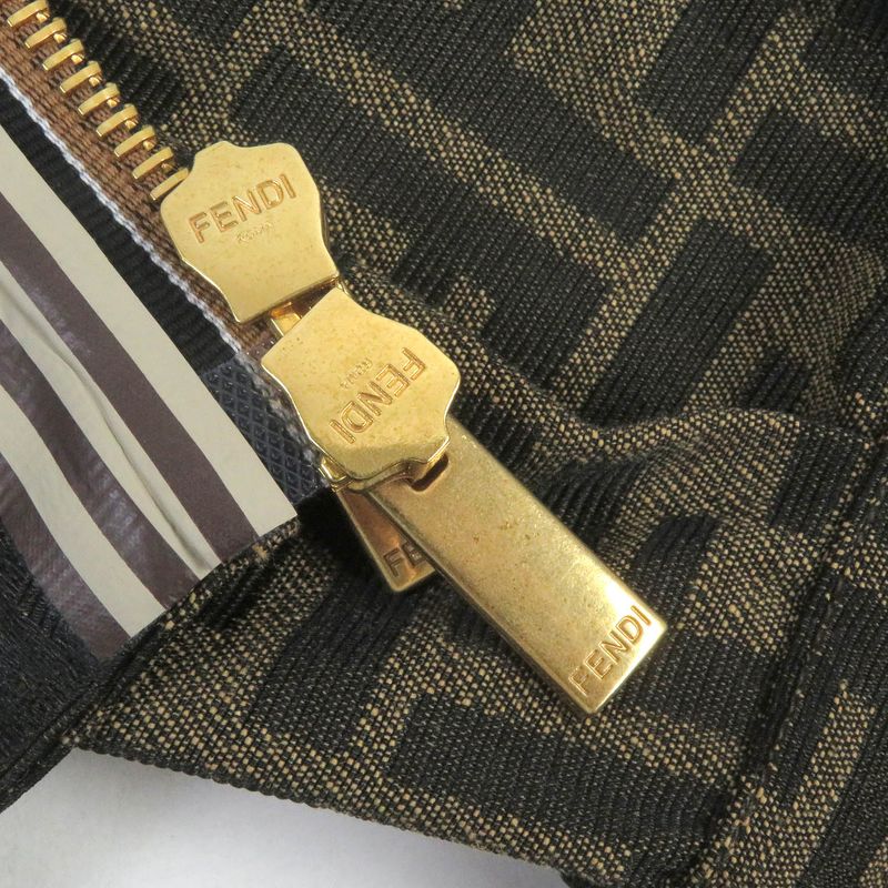 Fendi Fw0956 FF Logo Zucca Logo Tape Hooded Mountain Hoodie Brown 44 Made In