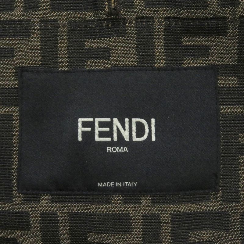 Fendi Fw0956 FF Logo Zucca Logo Tape Hooded Mountain Hoodie Brown 44 Made In