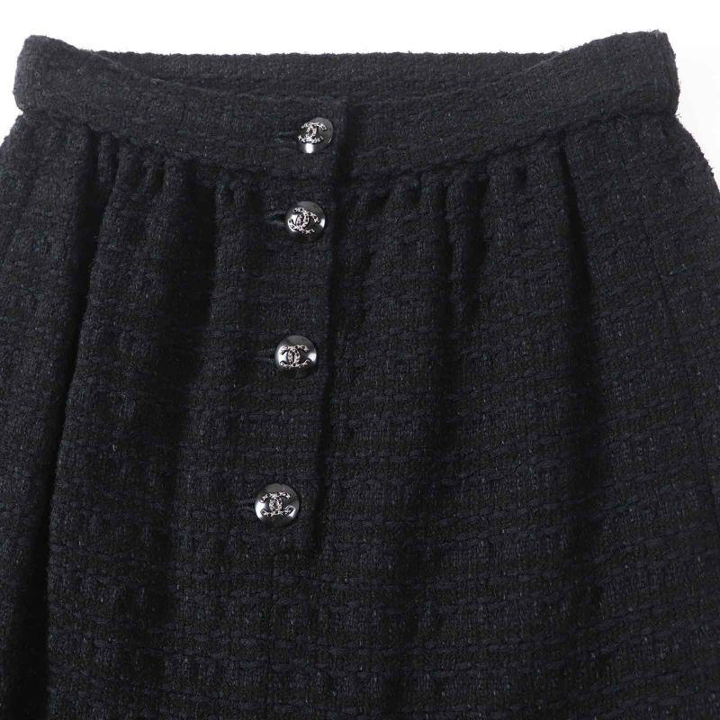 CHANEL 21C P70024 Coco Mark Button Tweed Tight Skirt With Rhinestones Black 36