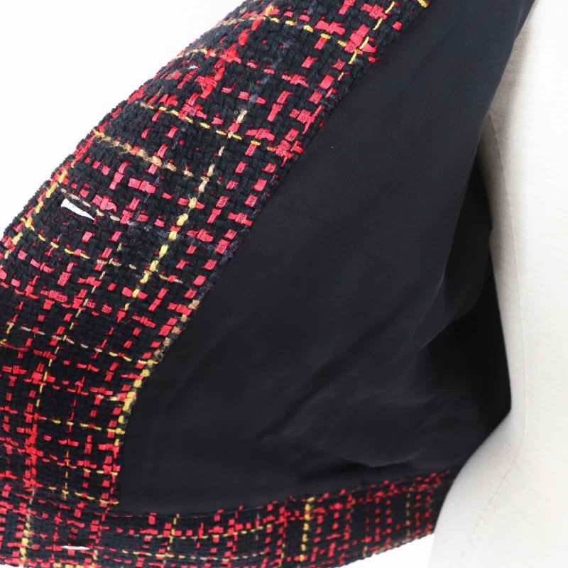 CHANEL 22A P73176 Coco Mark Bijoux Button Ribbon Tweed Collarless Jacket Black