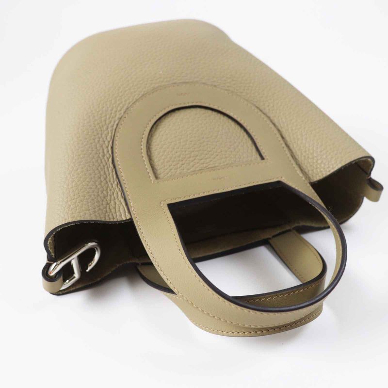 Hermes In The Loop 18 Beige Marfa Silver Hardware Taurillon Clemence Swift