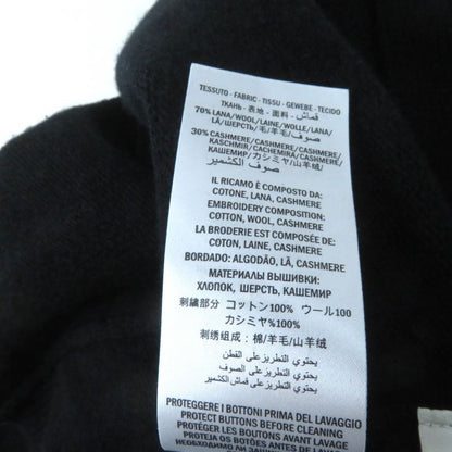 Gucci 526719 Wool Cashmere Blend V-neck Long Sleeves Cardigan With Corsage And