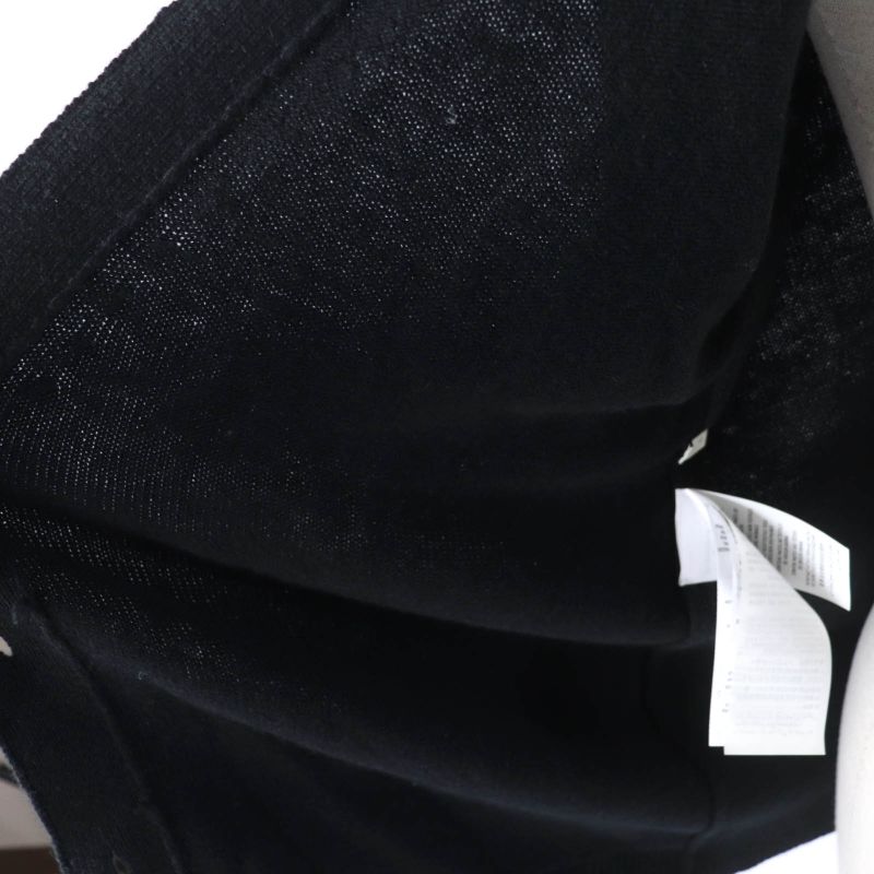 Gucci 526719 Wool Cashmere Blend V-neck Long Sleeves Cardigan With Corsage And