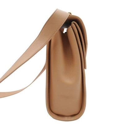 Bottega Veneta the Clip the Clip Shoulder Bag Vhardware Flap Crossbody Almond