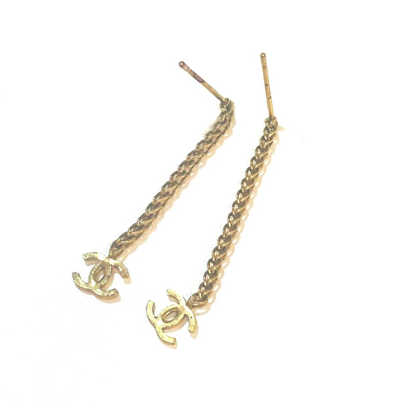 Chanel Gold Chain Earrings : X3189