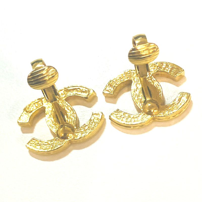 Chanel COCO Mark Rhinestone Ear Ring : Y3190