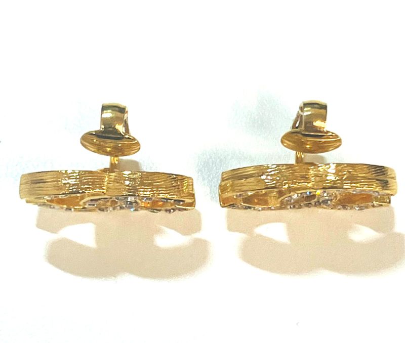 Chanel COCO Mark Rhinestone Ear Ring : Y3190