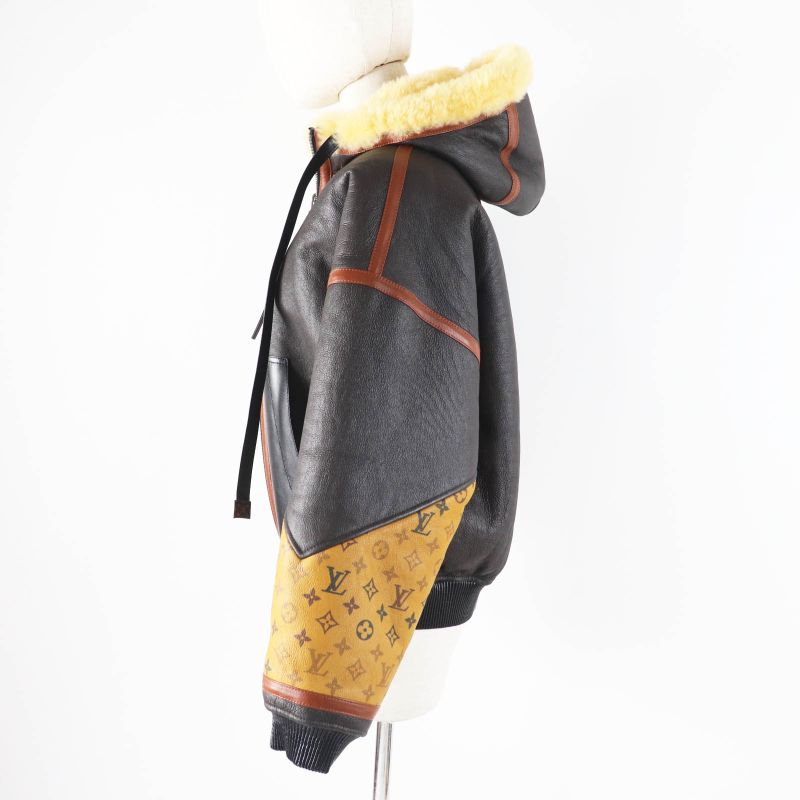 Louis Vuitton Fjlj12xkn Sheepskin Monogram Reversible Hooded Mouton Jacket
