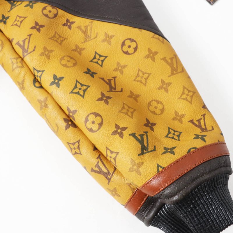 Louis Vuitton Fjlj12xkn Sheepskin Monogram Reversible Hooded Mouton Jacket