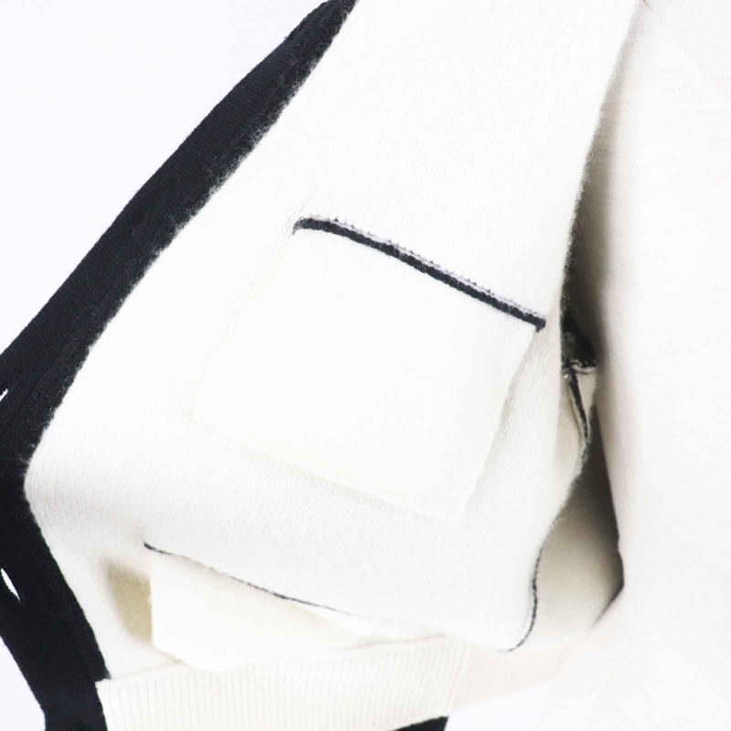 CHANEL P71365 Cashmere Silk Bicolor 4 Pockets Long Sleeve Knit Cardigan Black