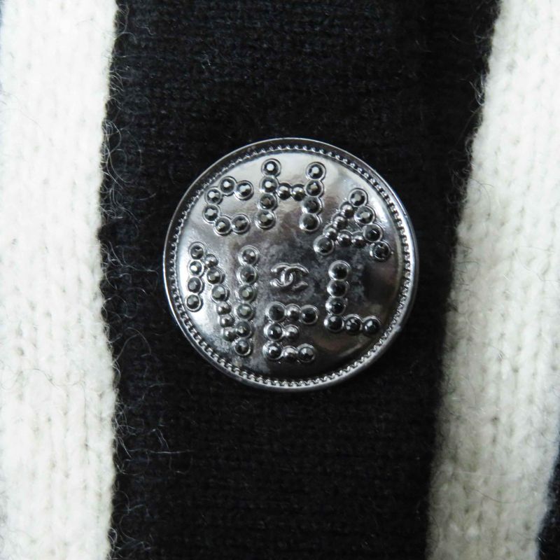 CHANEL P71365 Cashmere Silk Bicolor 4 Pockets Long Sleeve Knit Cardigan Black