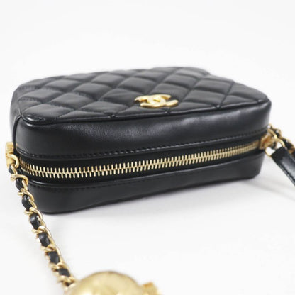 CHANEL As3258 Matelasse Coco Mark Chain Shoulder Bag / Camera Bag Lambskin