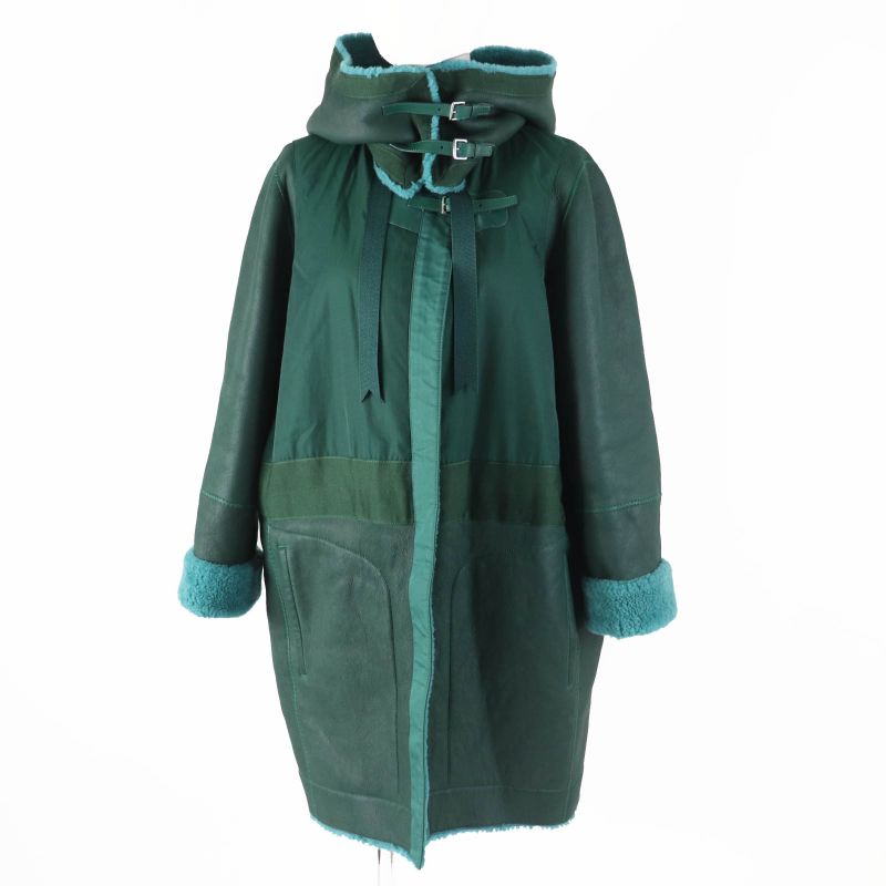 Hermes Long Length Mouton Coat With Serie Buttons Switch Design Green 34
