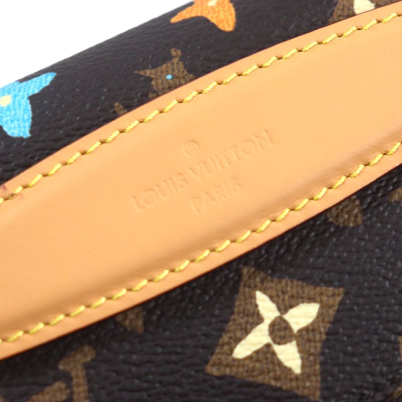 Louis Vuitton M24858 Rush Bum Bag Chocolate Monogram Craggy Canvas Leather Use