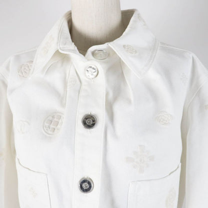 CHANEL P70204 Cotton Coco Mark Button Camellia Embossed Cropped Denim Jacket