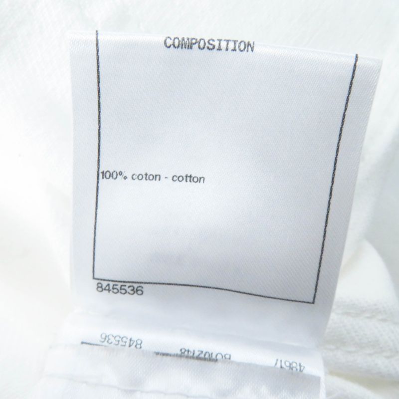 CHANEL P70204 Cotton Coco Mark Button Camellia Embossed Cropped Denim Jacket