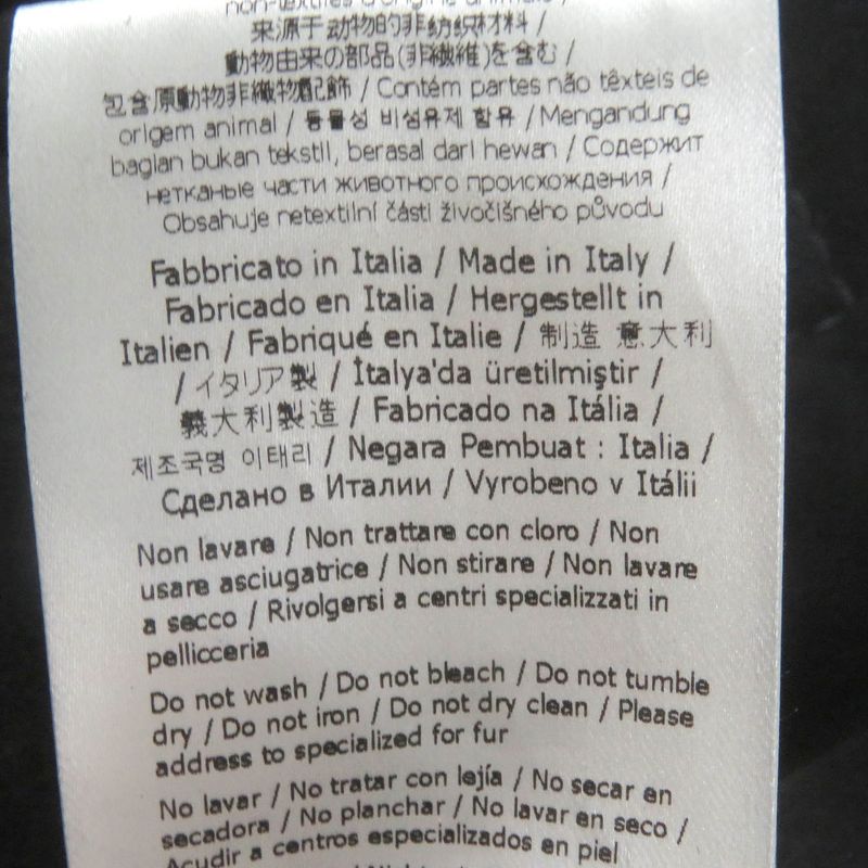 Fendi 2021 Fm0157 Sheepskin Logo Button Shear Ring Coat Mouton Coat Black 44