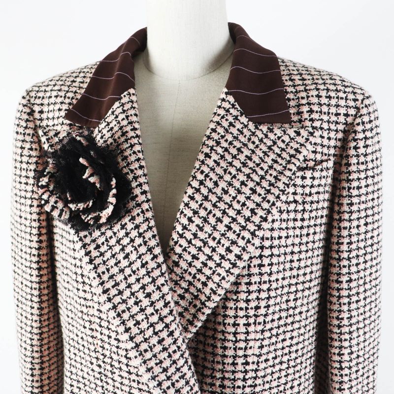 CHANEL P19033 02P Tweed Jacket With Logo Button Corsage Pink Black White 42