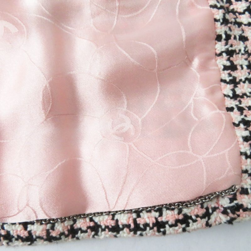 CHANEL P19033 02P Tweed Jacket With Logo Button Corsage Pink Black White 42