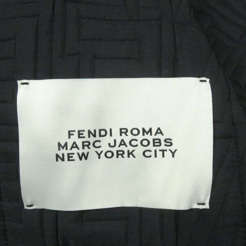 Fendi×marc Jacobs Fendi×marc Jacobs 2022 Fw0288 Logo Allover Quilted Jacket
