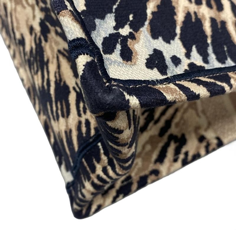 Dior/christian Dior Tote Book Tote Large Bag M1286zjai_m884 Ivory X Dark Navy X