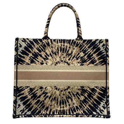 Dior/christian Dior Tote Book Tote Large Bag M1286zjai_m884 Ivory X Dark Navy X