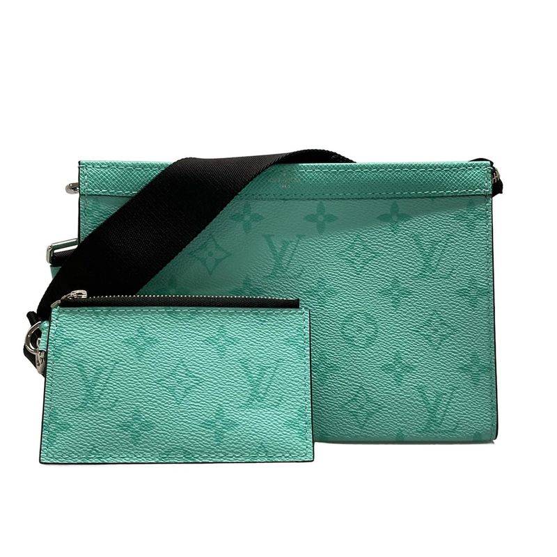 Louis Vuitton Wallet Taiga Llama Gaston Wearable Wallet M30934 Vert Miami
