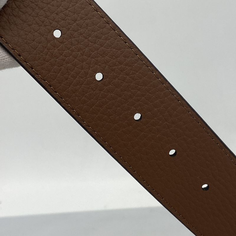 Louis Vuitton Belt Taurillon LV Tilt Reverse Taurillon 40mm (157in) M0027 Navy