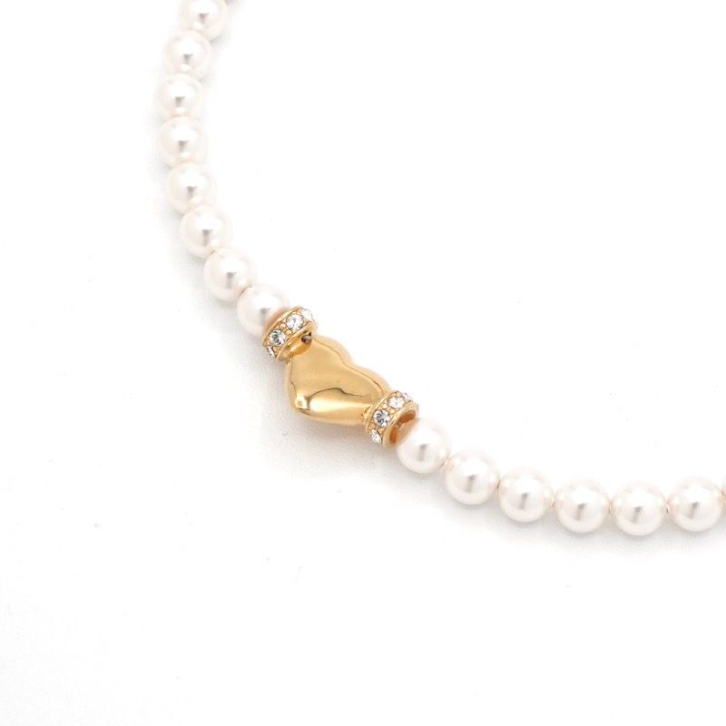 Chanel Necklace Pendant Choker White Gold Heart Here Mark Rhinestone