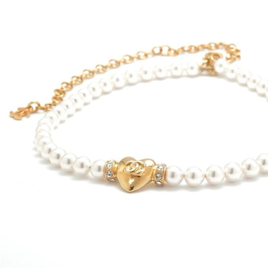 Chanel Necklace Pendant Choker White Gold Heart Here Mark Rhinestone