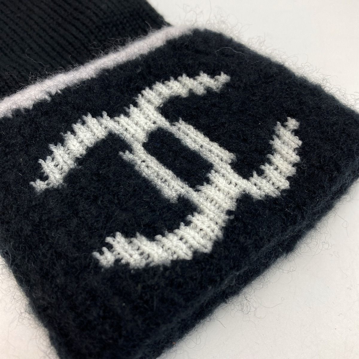 Chanel Cocomark Gloves Black Knit Gloves