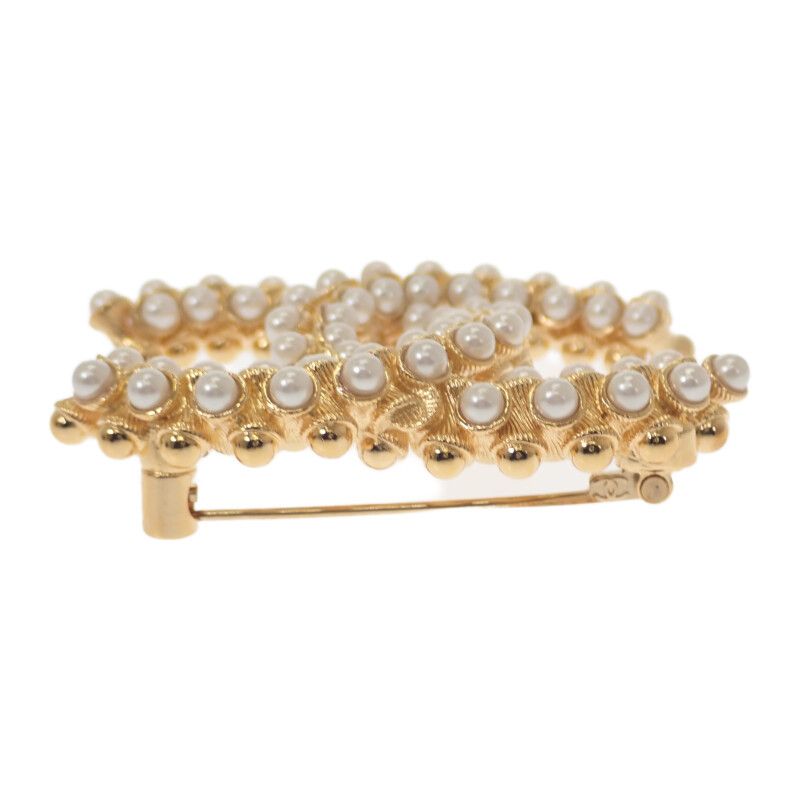 Chanel Coco Mark Pearl Abb011 Brooch Metal Gold B23A Ladies Cute Accessory [A