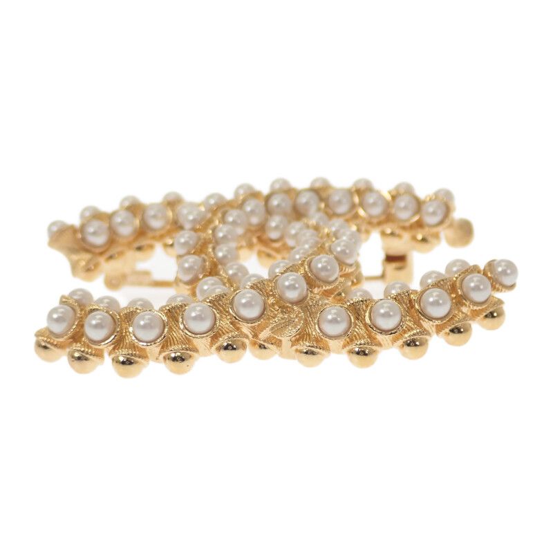 Chanel Coco Mark Pearl Abb011 Brooch Metal Gold B23A Ladies Cute Accessory [A