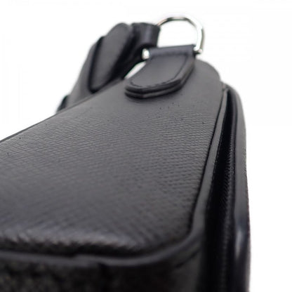 Louis Vuitton New Flap M30807 Shoulder Bag Messenger Bag Taiga Noir Black Men