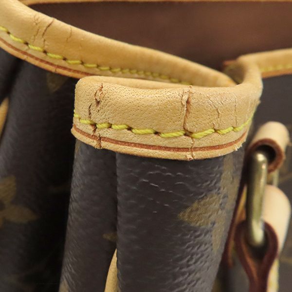 Louis Vuitton Handbag Batignolles Monogram Canvas Monogram Gold Hardware Brown