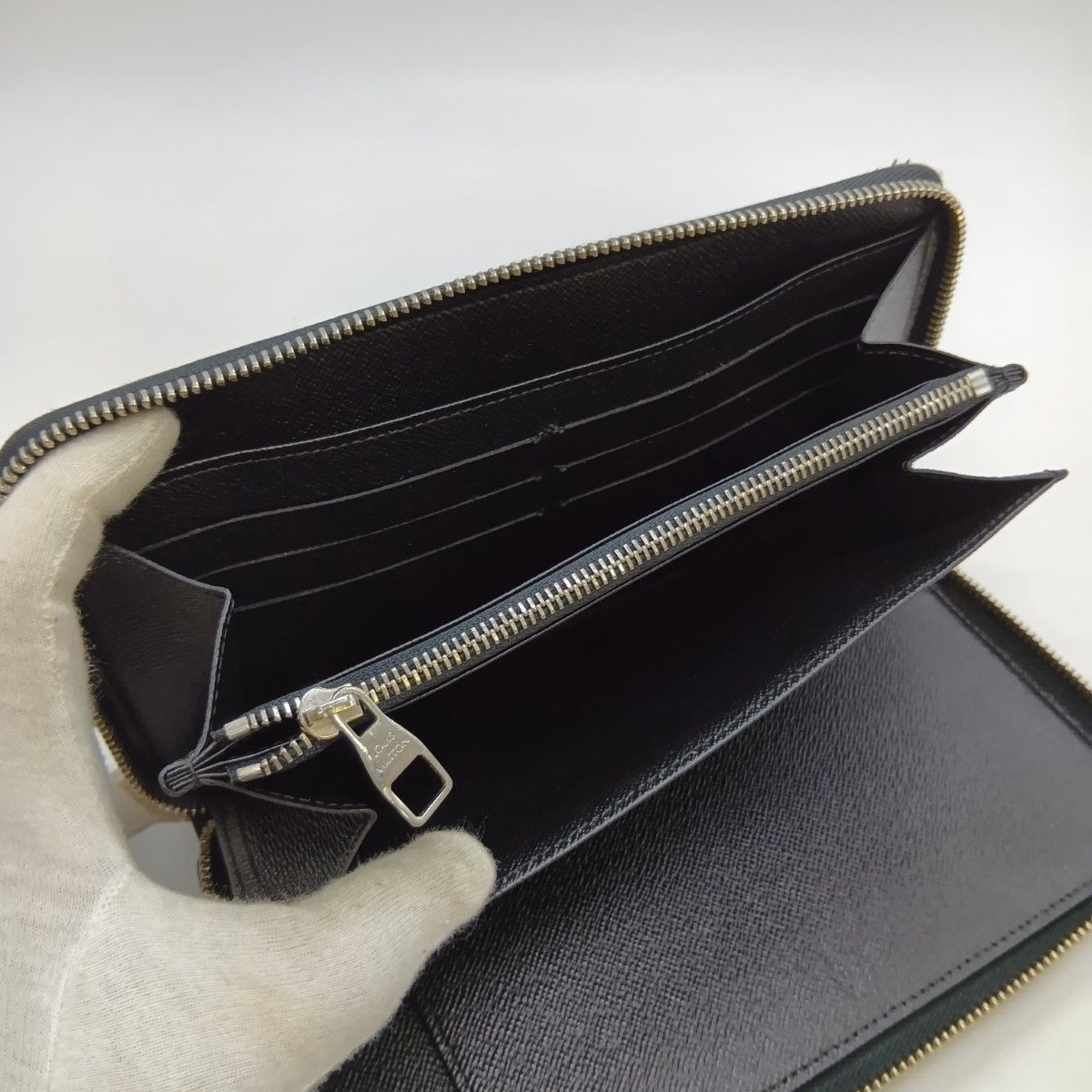 Louis Vuitton Damier Graphite Zippy Organizer Long Wallet N63077 Black