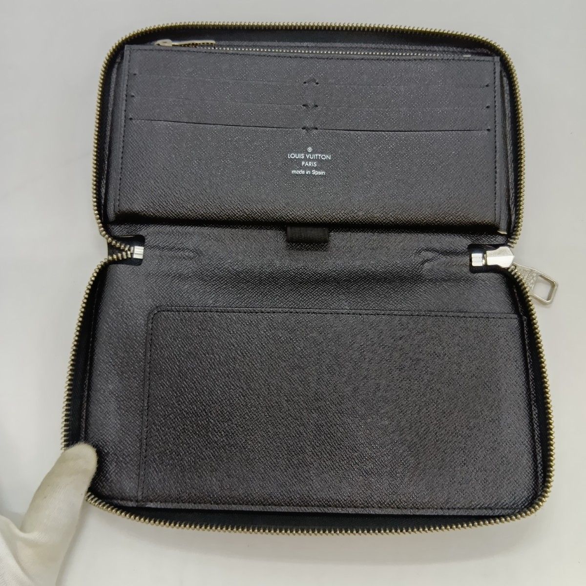 Louis Vuitton Damier Graphite Zippy Organizer Long Wallet N63077 Black