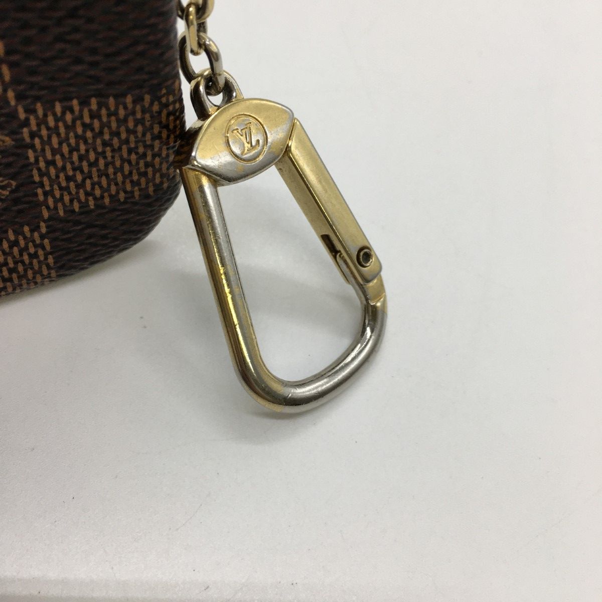 Louis Vuitton Pochette with Box and Cloth Bag Hardware Peeling