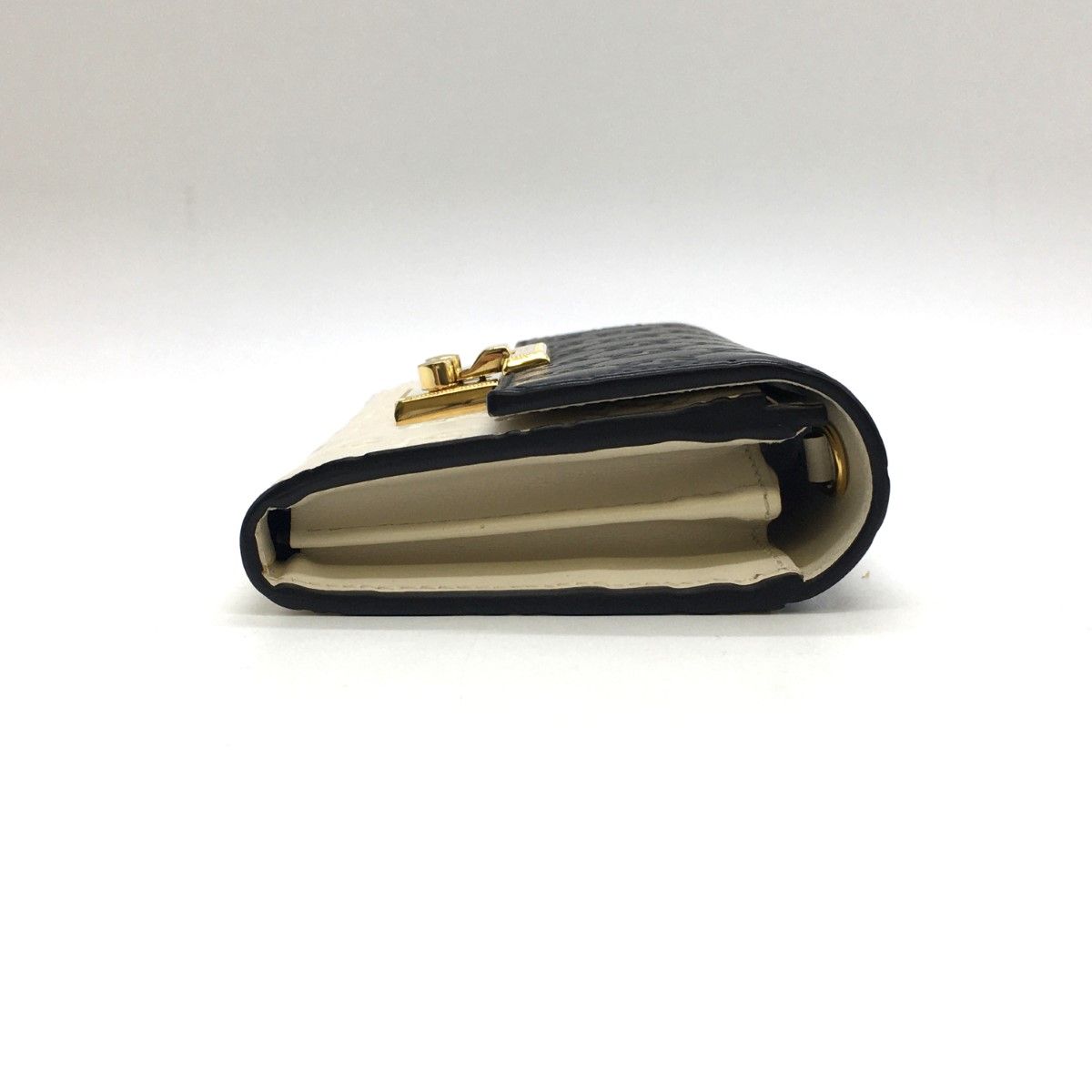 Gucci GG Supreme Chain Wallet 453506 Black X White