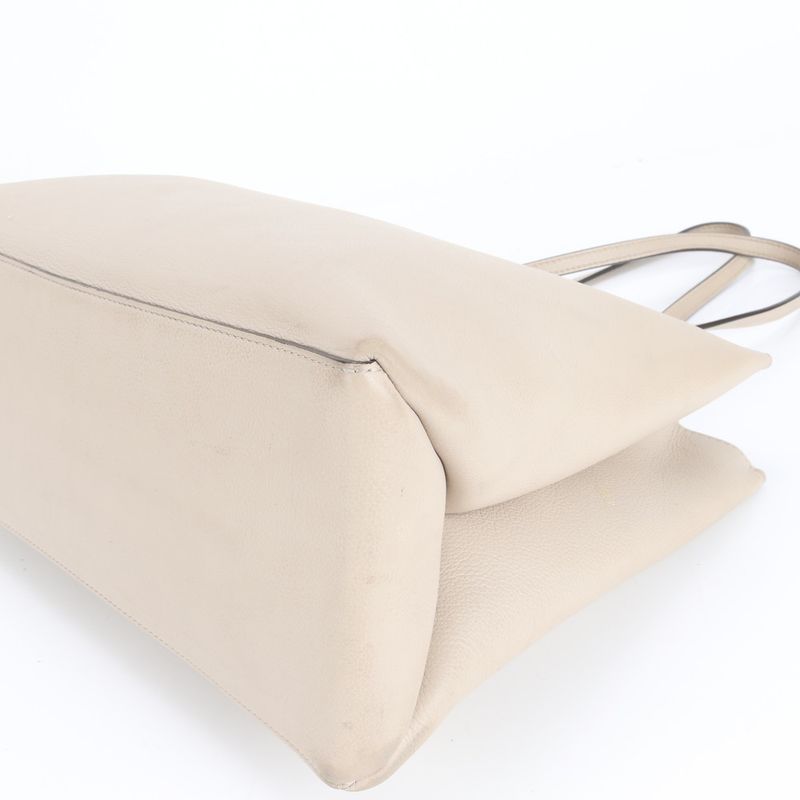 Louis Vuitton With RFID Lock Me Shopper Tote Bag Leather Shoulder M57346 A4