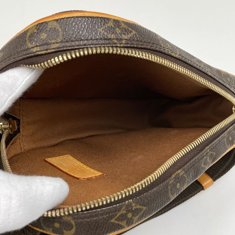 Louis Vuitton Pochette Gange Shoulder Bag Shoulder Body Bag Monogram Brown