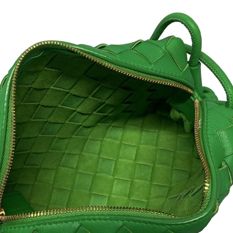 Bottega Veneta Shoulder Bag Mini Loop Camera Bag 680254 Paraquito (green)