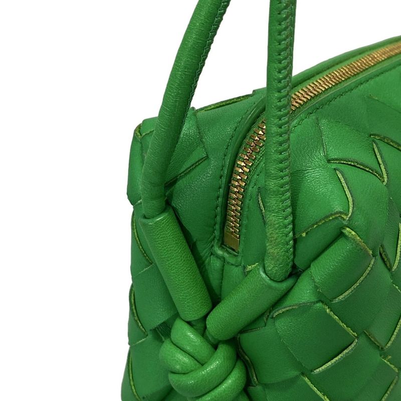 Bottega Veneta Shoulder Bag Mini Loop Camera Bag 680254 Paraquito (green)